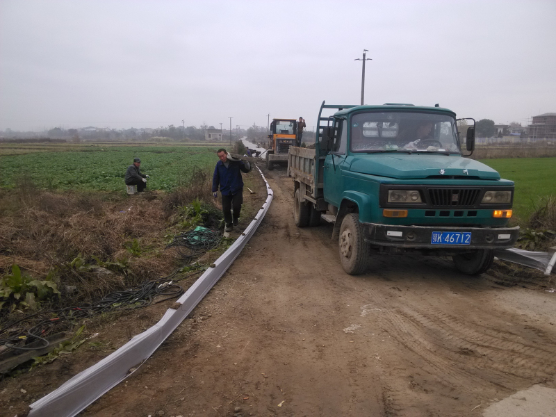 我公司榮獲湖北省建筑業(yè)協(xié)會頒發(fā)的“抗擊新冠疫情表現(xiàn)突出的先進(jìn)集體”